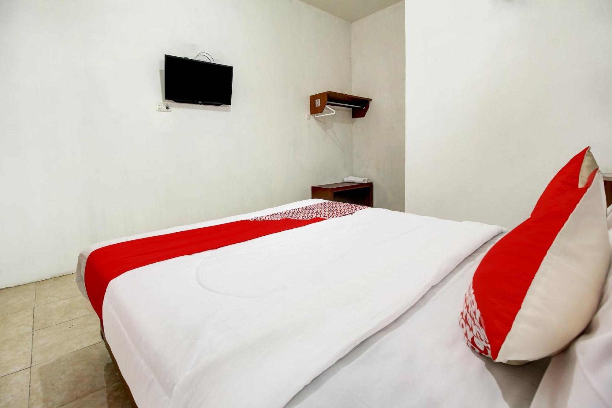 Oyo Life 3415 Penginapan Wimane 巨港 外观 照片