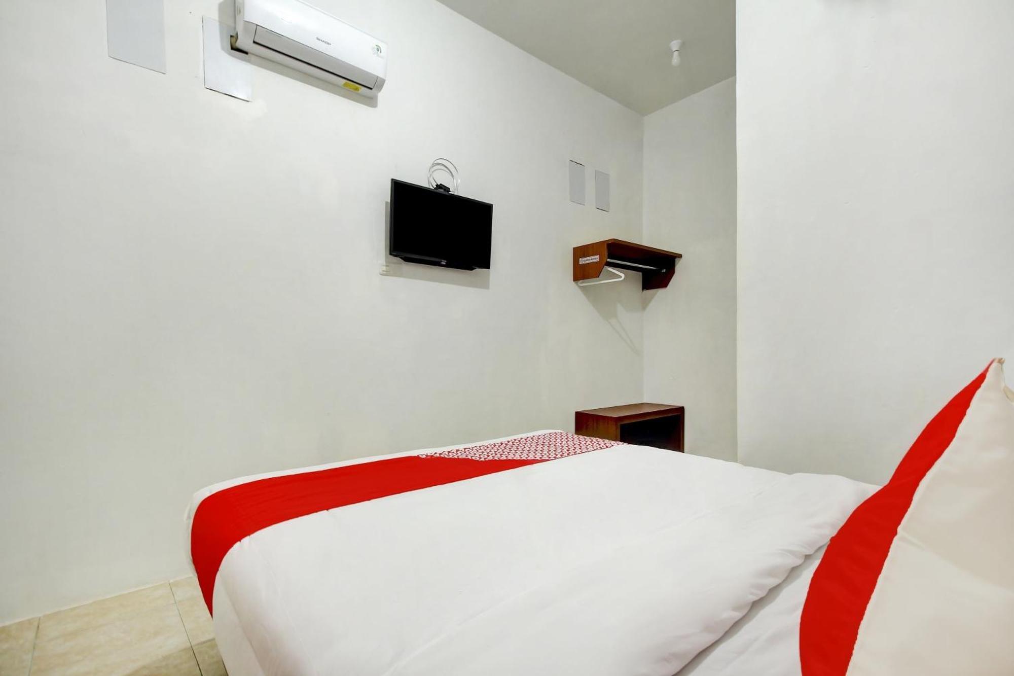 Oyo Life 3415 Penginapan Wimane 巨港 外观 照片